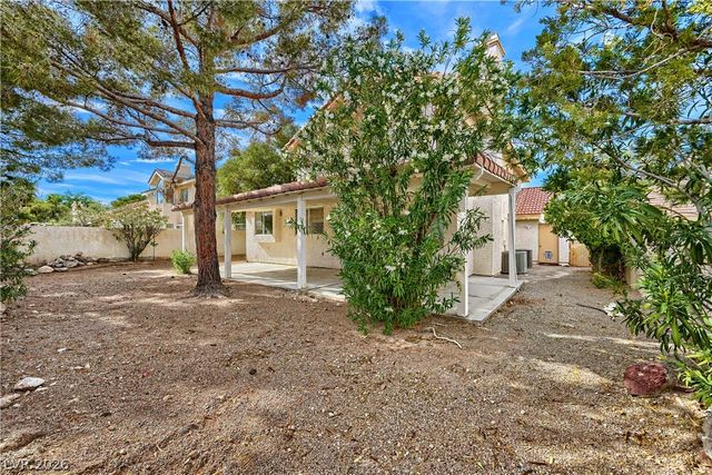 9721 Cascade Falls Avenue, Las Vegas, NV 89117