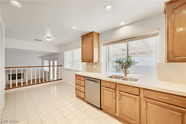 9721 Cascade Falls Avenue, Las Vegas, NV 89117