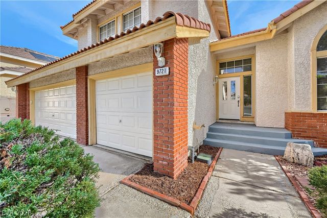 9721 Cascade Falls Avenue, Las Vegas, NV 89117