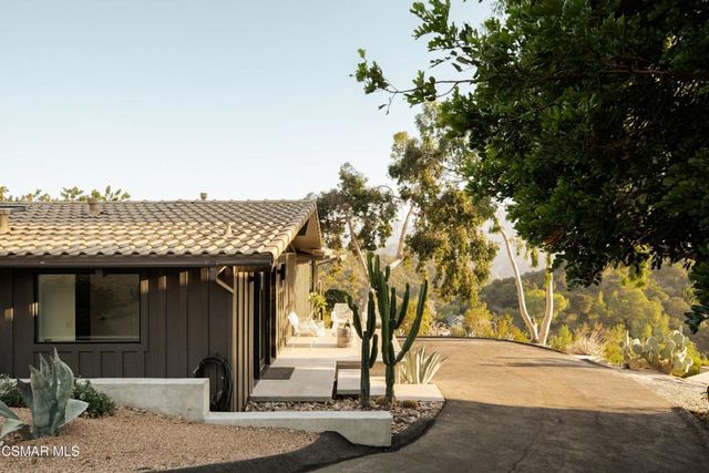 22910 Portage Circle Drive, Topanga, CA 90290