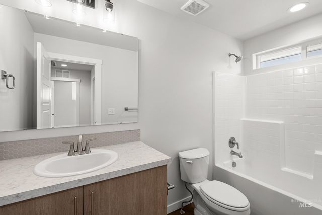 2333 W Red Jasper Dr, Kuna, ID 83634