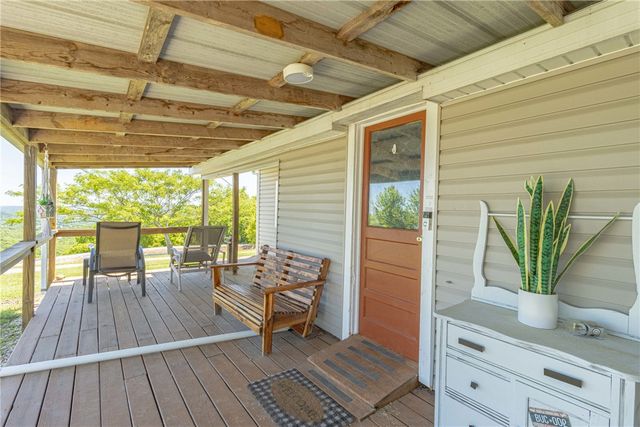 937 Marion County 4018, Yellville, AR 72687