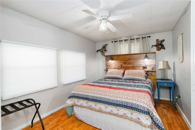 937 Marion County 4018, Yellville, AR 72687