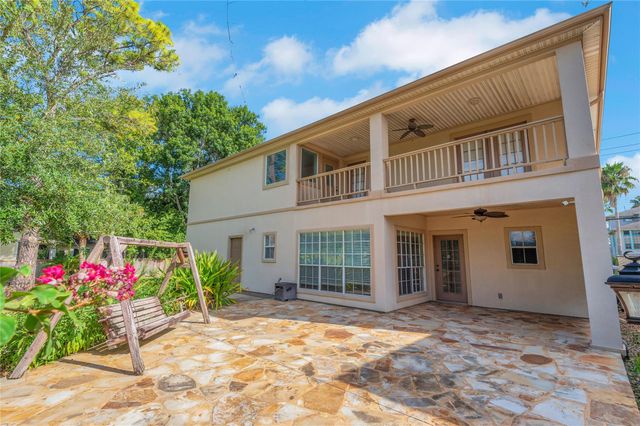 1404 Kipp Avenue, Kemah, TX 77565