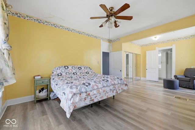 330 W Broadway Street, Shelbyville, IN 46176
