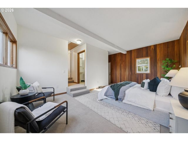 3410 Sw UNDERWOOD Dr, Portland, OR 97225