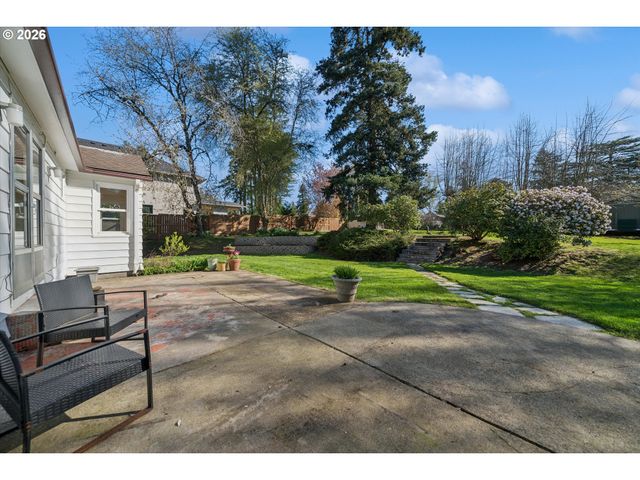 3410 Sw UNDERWOOD Dr, Portland, OR 97225