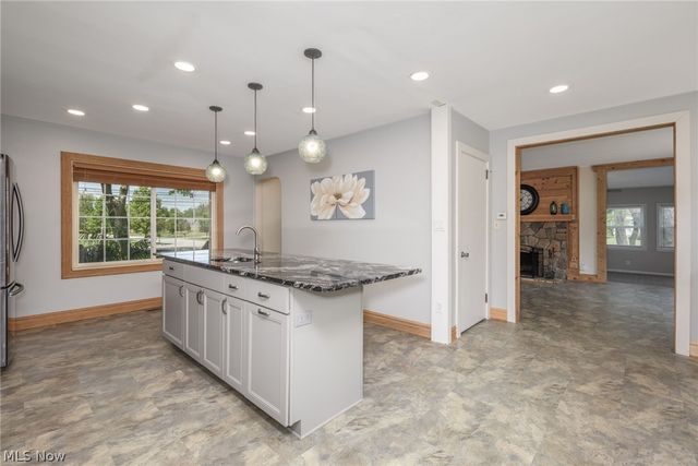 1566 Northeast Avenue, Tallmadge, OH 44278