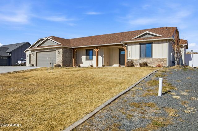 1852 W 7TH S Street, Snowflake, AZ 85937