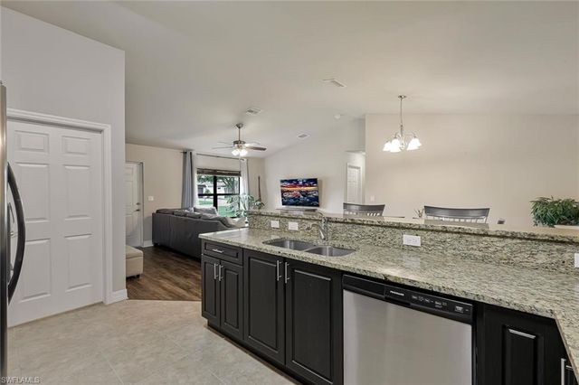1613 SW 17th AVE, Cape Coral, FL 33991