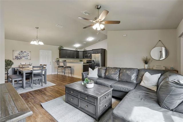 1613 SW 17th AVE, Cape Coral, FL 33991
