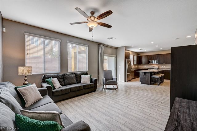 5709 Rain Garden Court, North Las Vegas, NV 89031