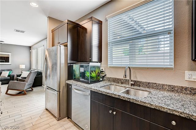 5709 Rain Garden Court, North Las Vegas, NV 89031