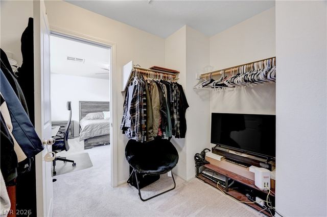 5709 Rain Garden Court, North Las Vegas, NV 89031