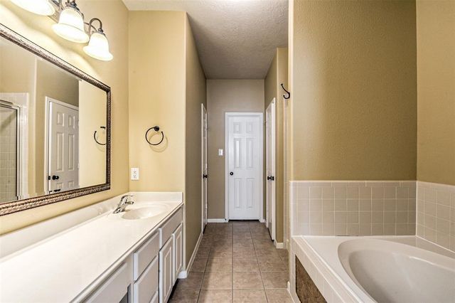 4634 Arbor Lane, Pasadena, TX 77505