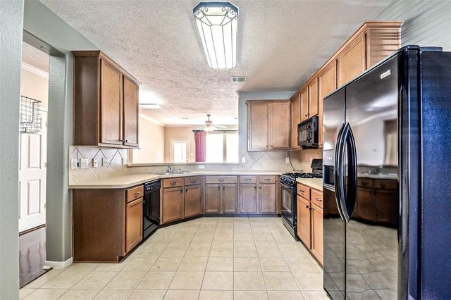 4634 Arbor Lane, Pasadena, TX 77505