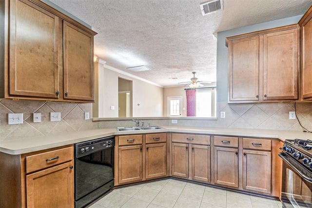 4634 Arbor Lane, Pasadena, TX 77505