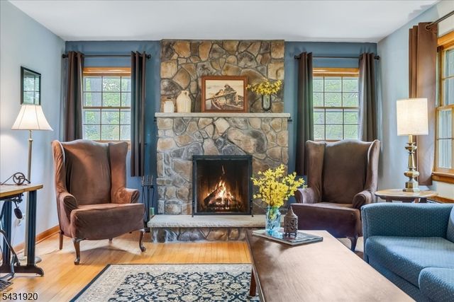 187 Henry Pl, Wyckoff Twp., NJ 07481