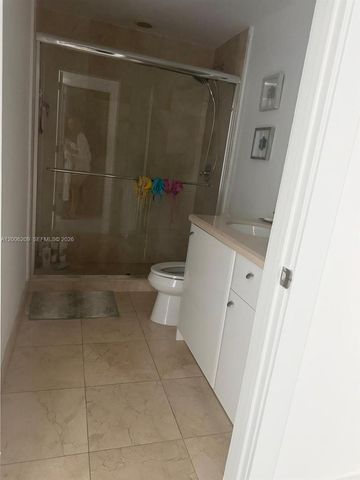 19400 Turnberry Way 331, Aventura, FL 33180