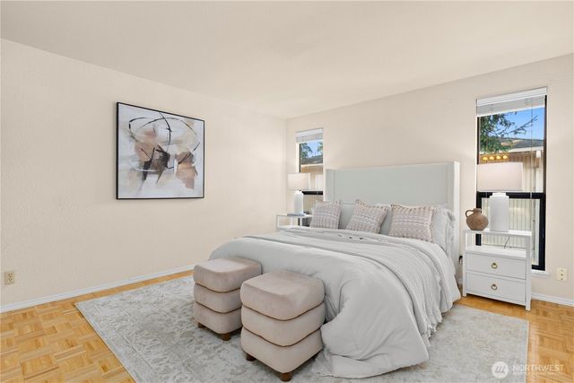 1123 E Hemlock Street, Kent, WA 98030