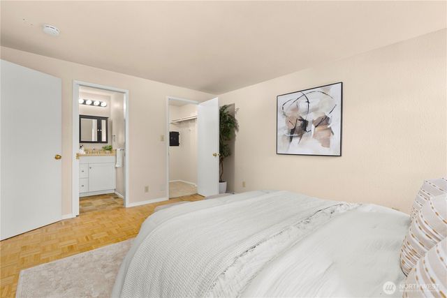 1123 E Hemlock Street, Kent, WA 98030