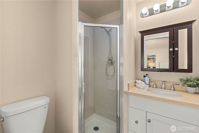 1123 E Hemlock Street, Kent, WA 98030