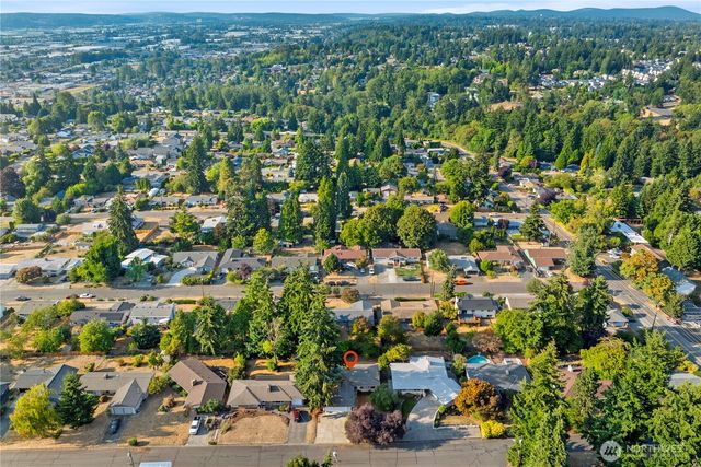 1123 E Hemlock Street, Kent, WA 98030