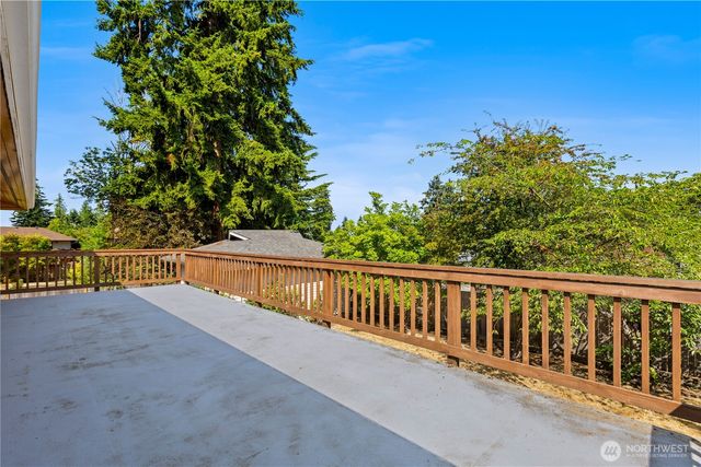 1123 E Hemlock Street, Kent, WA 98030