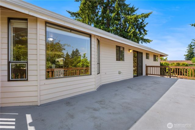 1123 E Hemlock Street, Kent, WA 98030