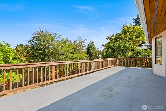 1123 E Hemlock Street, Kent, WA 98030