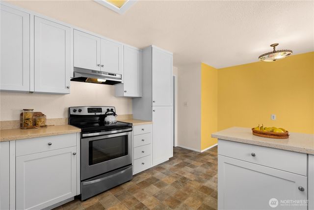 1123 E Hemlock Street, Kent, WA 98030