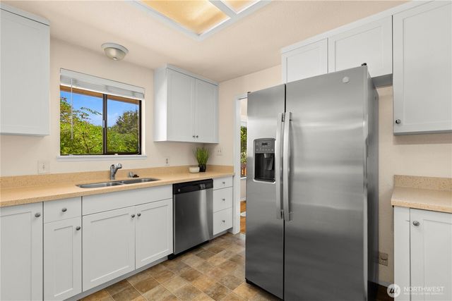 1123 E Hemlock Street, Kent, WA 98030