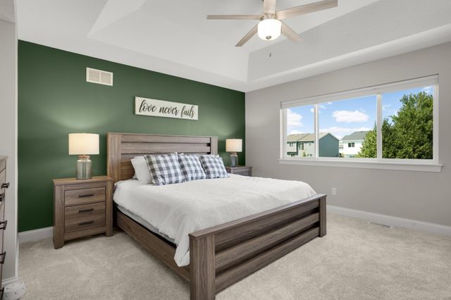 1416 Copper Hills Drive, Carver, MN 55315