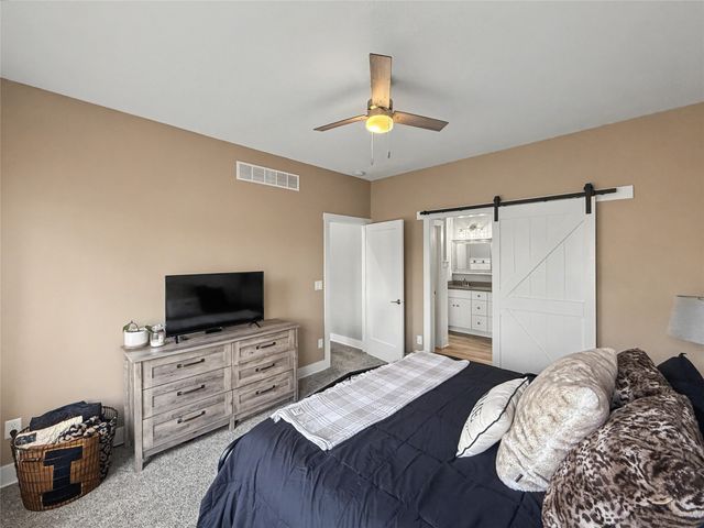 421 N 9th Street, Adel, IA 50003