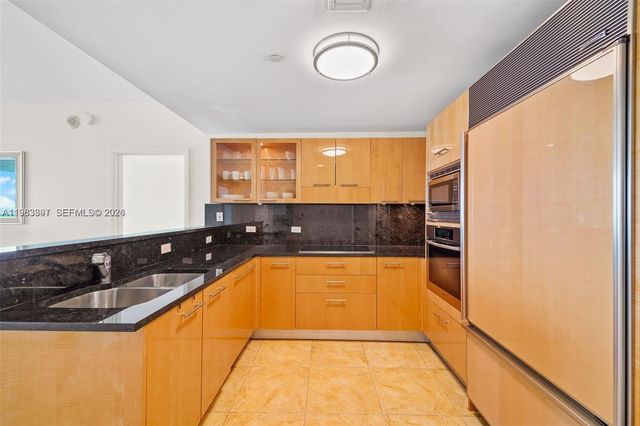 6799 Collins Ave 1604, Miami Beach, FL 33141