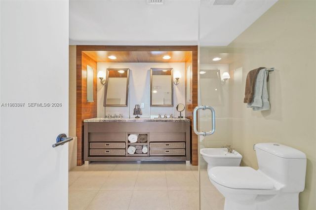 6799 Collins Ave 1604, Miami Beach, FL 33141