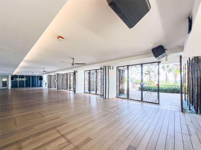 6799 Collins Ave 1604, Miami Beach, FL 33141
