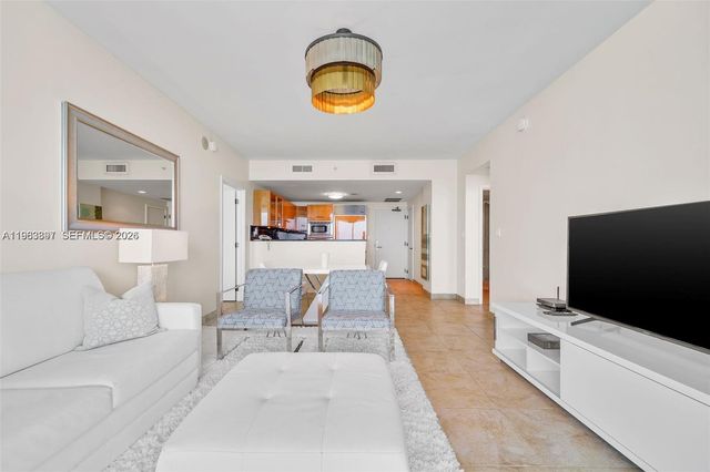 6799 Collins Ave 1604, Miami Beach, FL 33141
