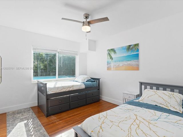 3981 SW 58th St, Dania Beach, FL 33312