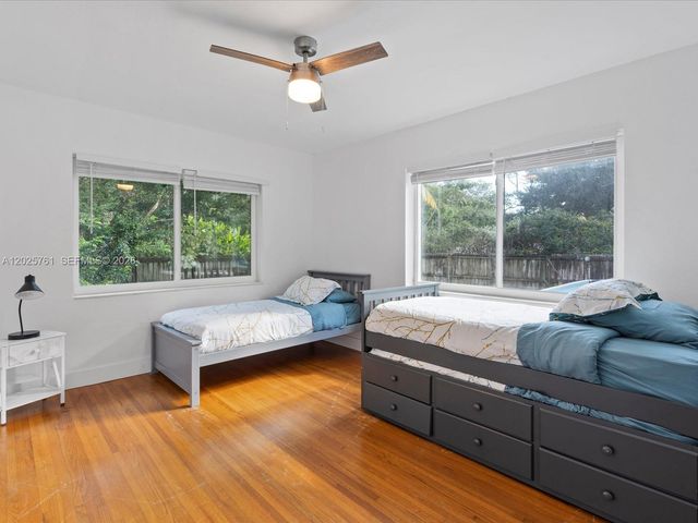 3981 SW 58th St, Dania Beach, FL 33312