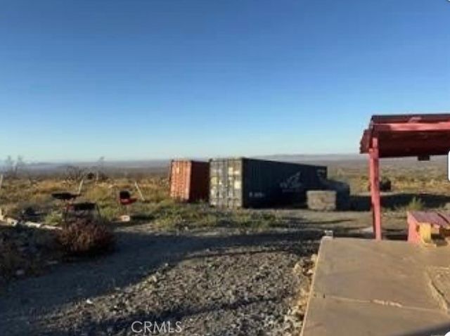 28401 263rd St E, Llano, CA 93544