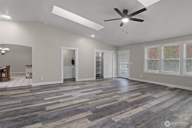 7908 210th Street E, Spanaway, WA 98387