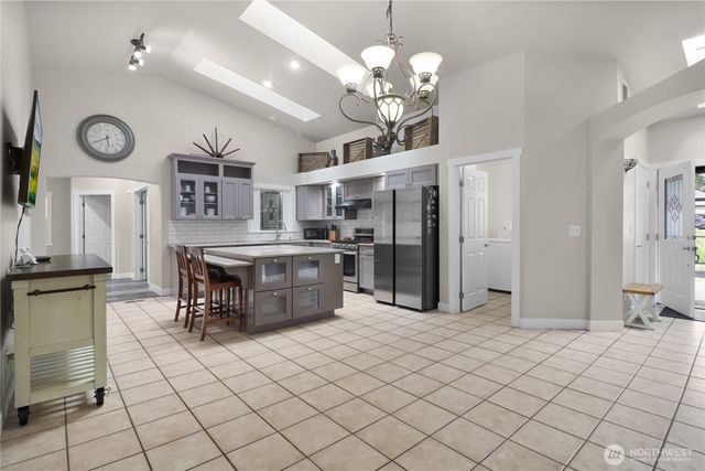 7908 210th Street E, Spanaway, WA 98387