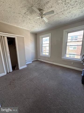 2010 W OXFORD ST, Philadelphia, PA 19121