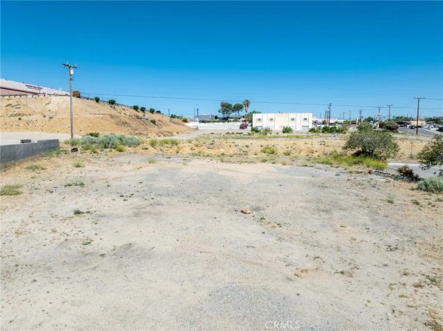 0 Corta, Victorville, CA 92395
