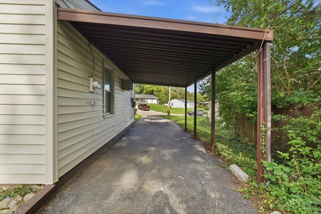 9520 Crestbrook Drive, Springfield Twp., OH 45231