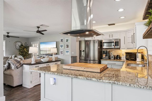15838 ARABIAN WAY, Montverde, FL 34756