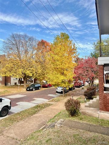 4522 Pennsylvania Avenue, St Louis, MO 63111