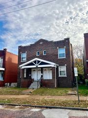 4522 Pennsylvania Avenue, St Louis, MO 63111