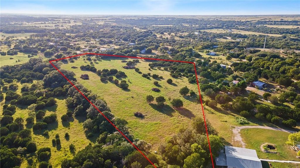 5274 County Road 200, Liberty Hill, TX 78642